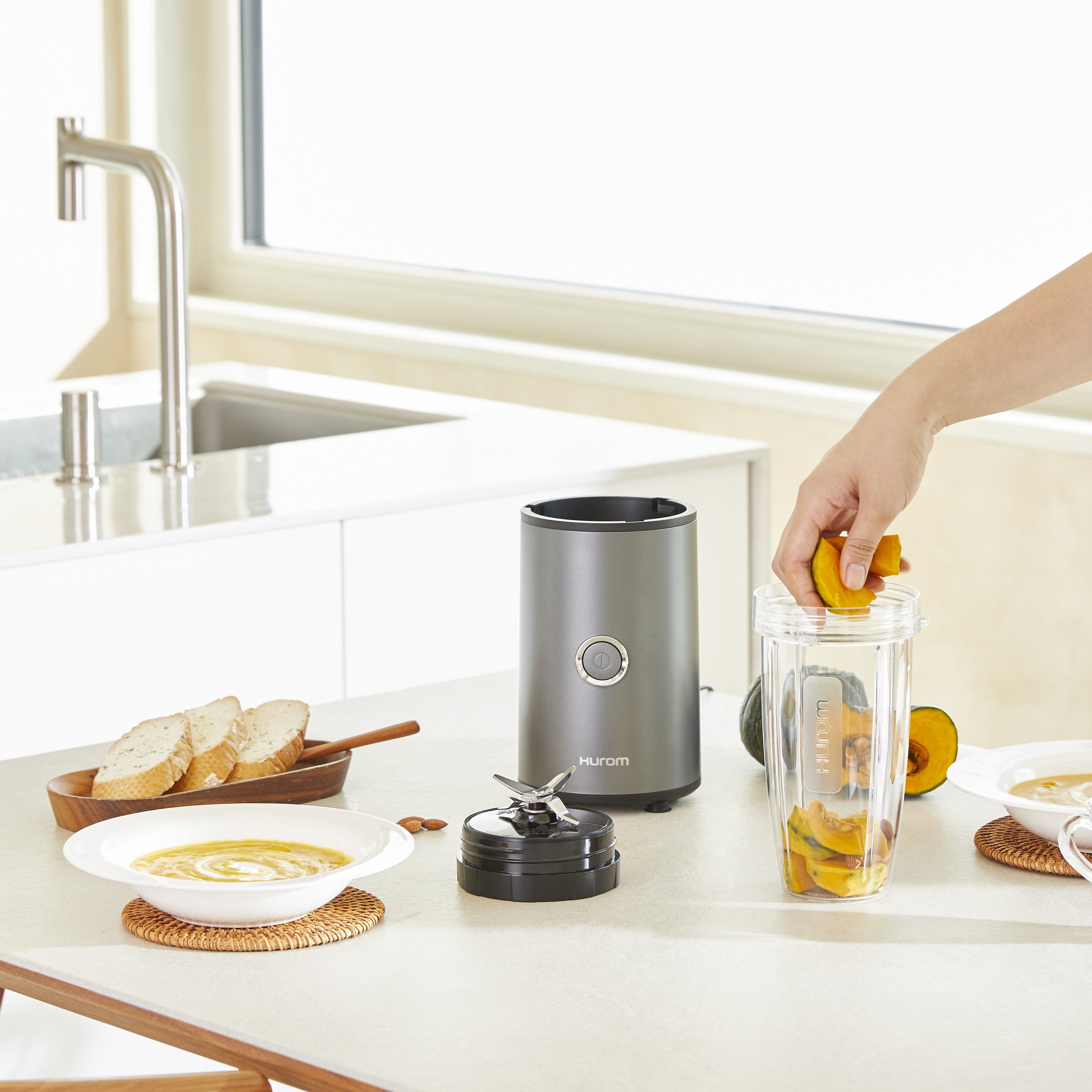 Hurom Personal Blender